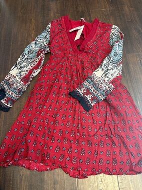 BUCKLE PATRONS OF PEACE womens small Red and Blue Paisley Long-Sleeve Dress